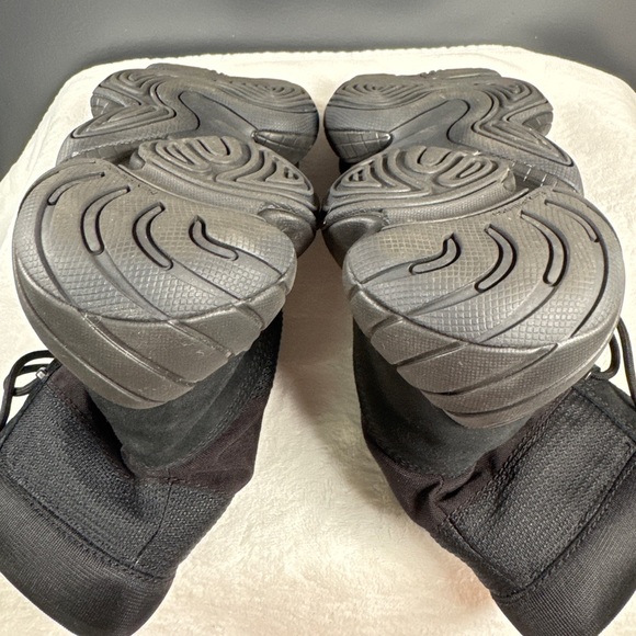 Yeezy 500 High Tactical Boot ‘Utility Black’ - Size 10.5 Men - Picture 6 of 11